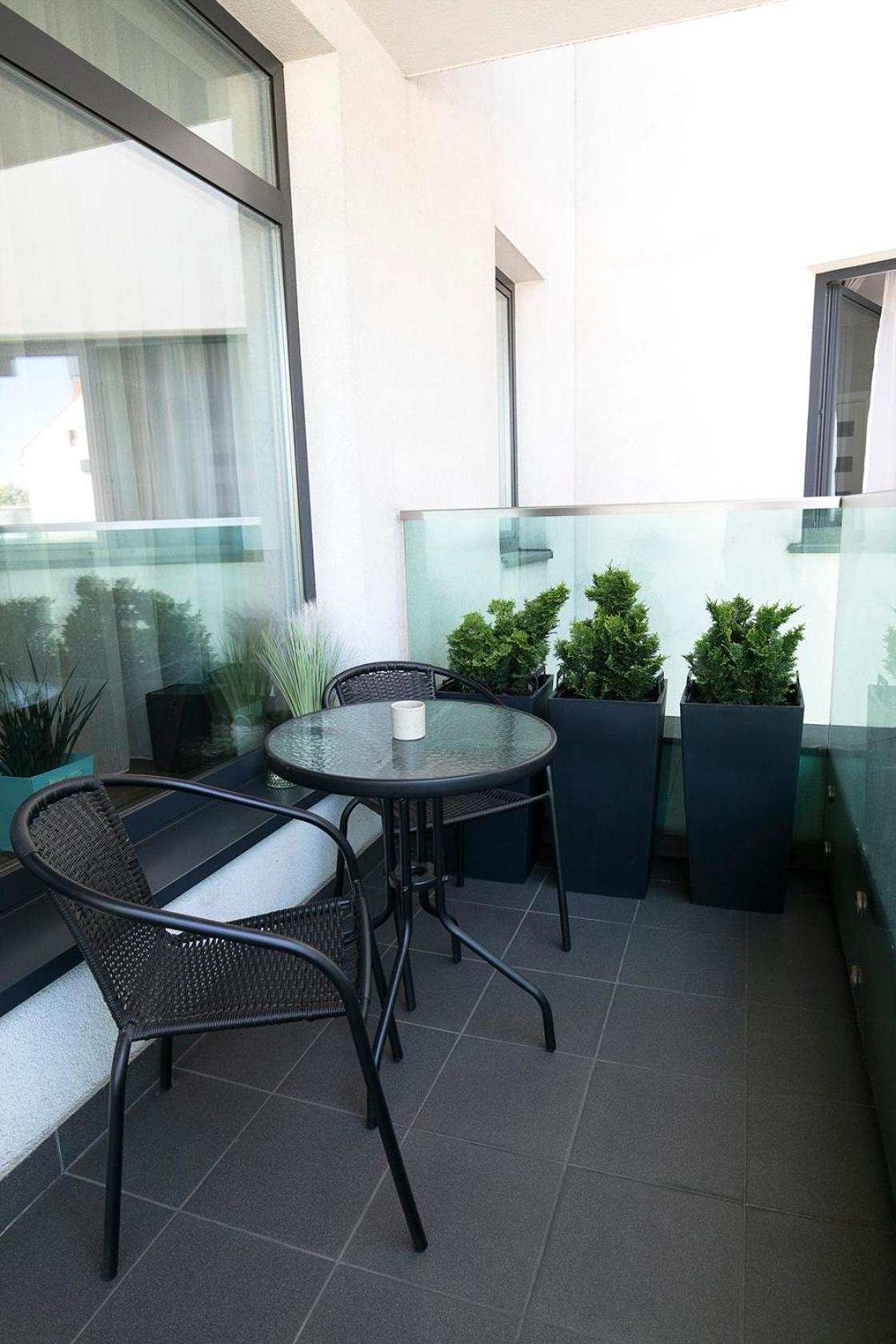 Apartamenty Lucky 13 Krakow Ngoại thất bức ảnh