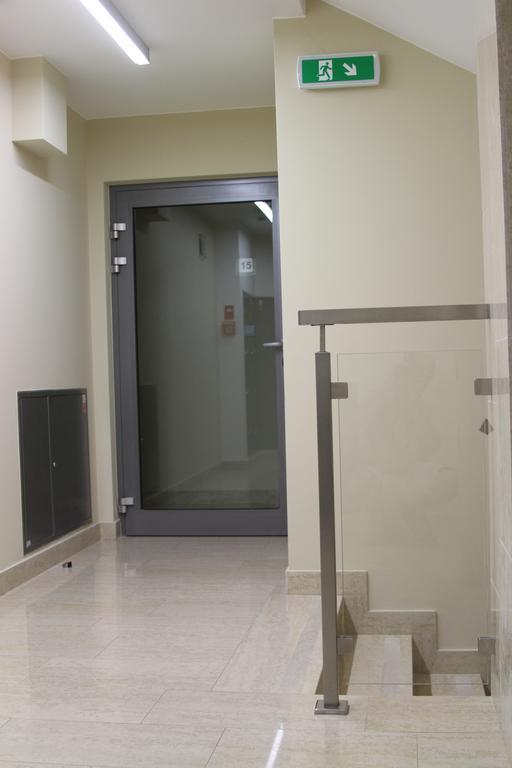 Apartamenty Lucky 13 Krakow Ngoại thất bức ảnh